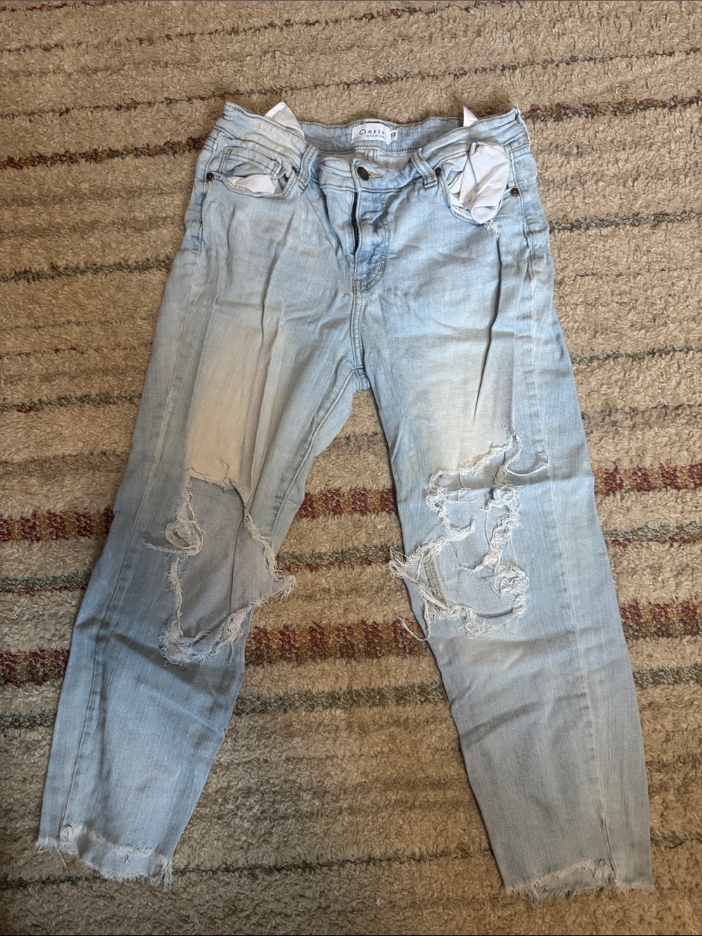 Light Blue Distressed Women’s Jeans